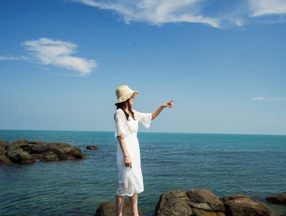 龙口市唯一的海岛村庄，至今未与陆地连接，虽开发旅游却没商业化