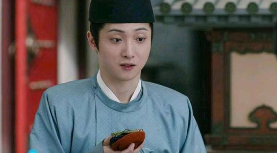 而《风起霓裳》里,小顺子将会成为库狄琉璃的守护者,他不顾一切地保护