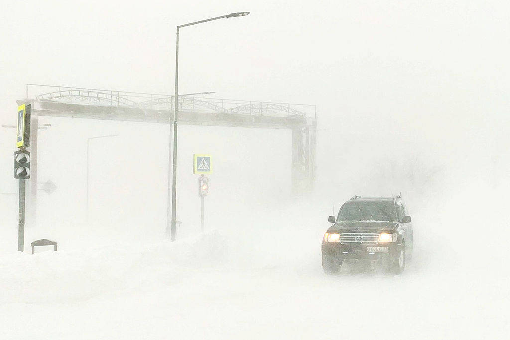 俄罗斯遭遇暴风雪天气
