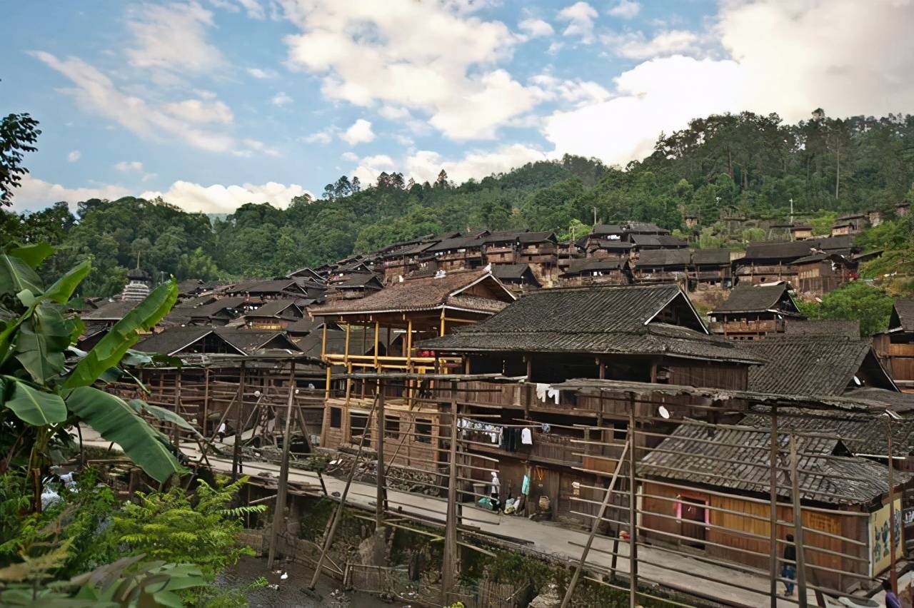 贵州有个神奇村落，有奇怪的“计划生育”，村内人口增长率近为零