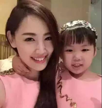 王宝强女友冯清正面照 644fe20be2ec4b41aa099a3a8fd89d7d.jpeg