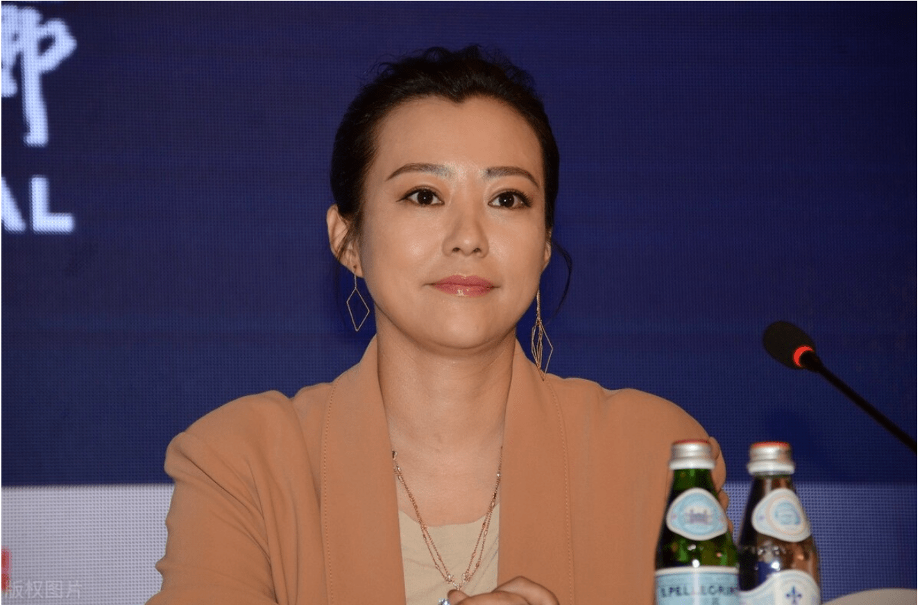 演员郭家铭离婚又表白郝蕾郝蕾霸气回怼郭家铭人设再次崩塌