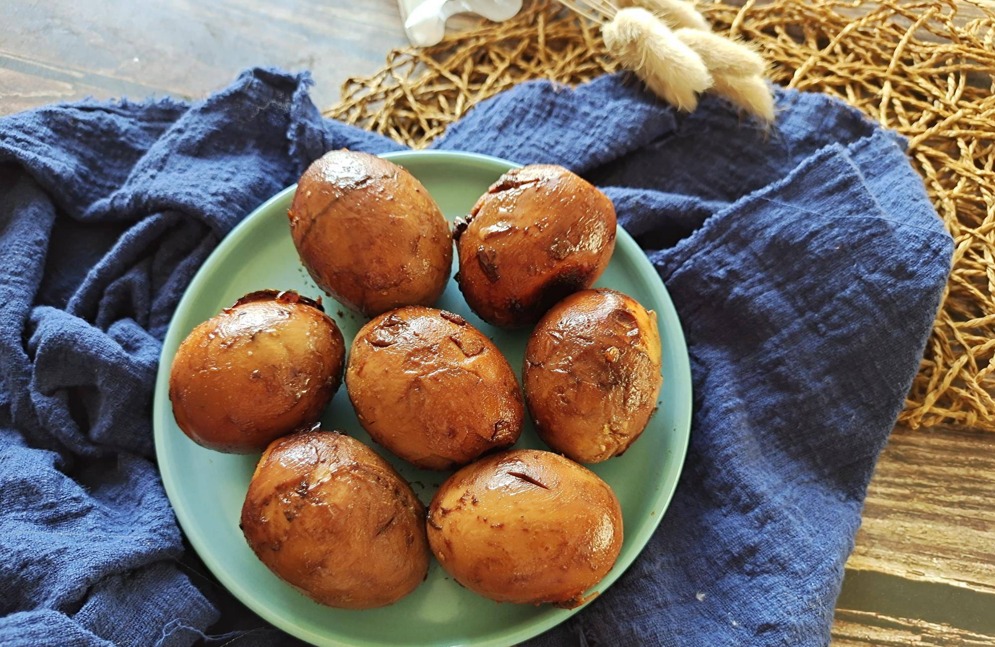 秘制乡巴佬卤鸡蛋不用泡过夜鸡蛋又香又弹连蛋黄都入味