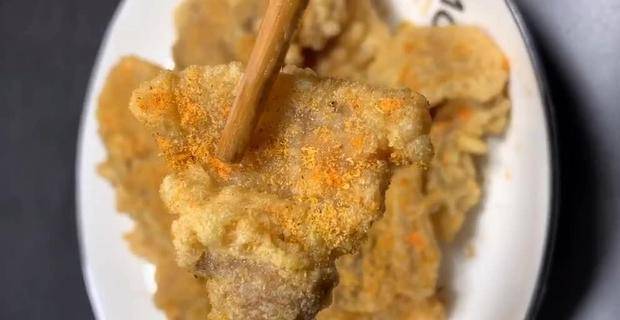 新年必定要吃的相同东西、表皮酥脆、香而不腻、好吃到舔手指