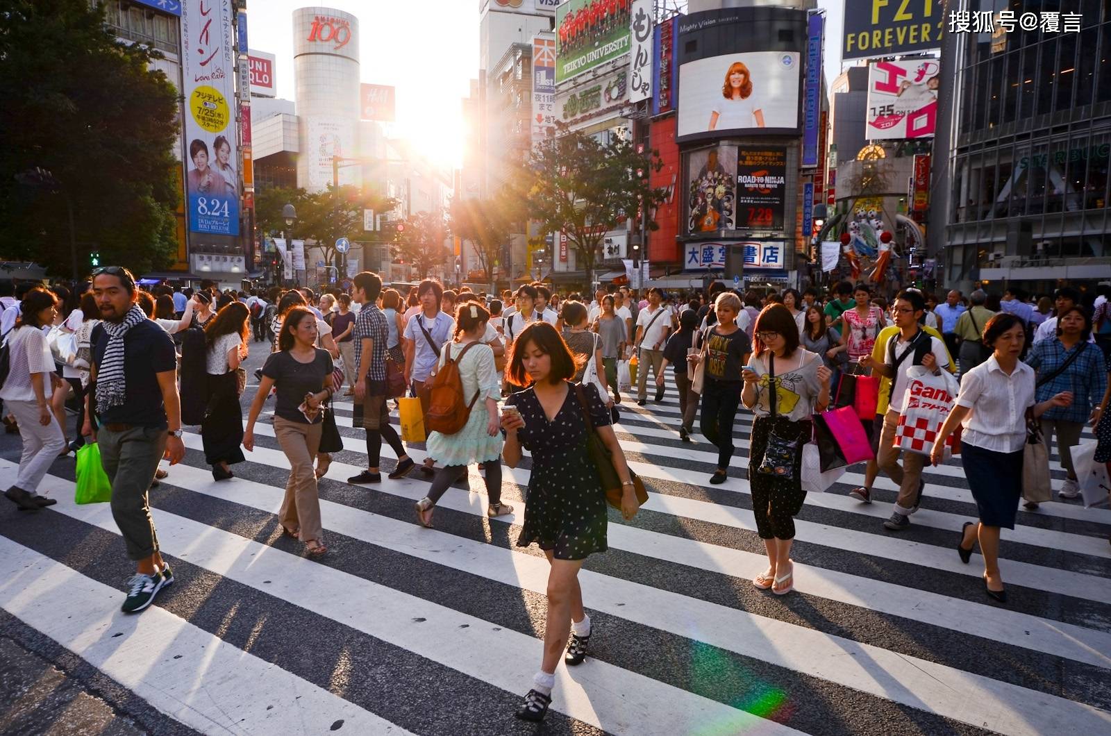 欧盟2018年出生人口数量_人口出生数量图(3)