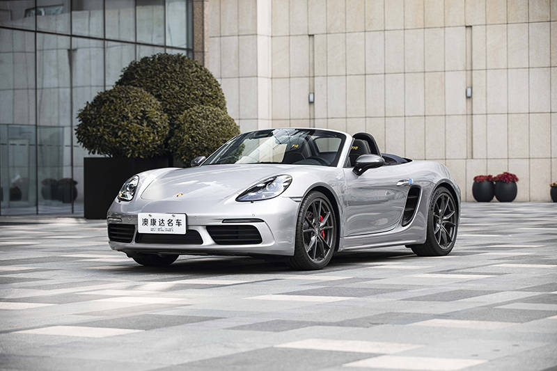 澳康达一站式选小跑车保时捷718boxstert外形拉风操控爽