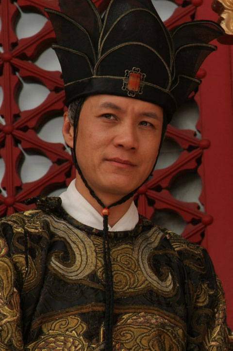 真实的冯保不单是大内总管是明朝最有文化的太监却败给了一人