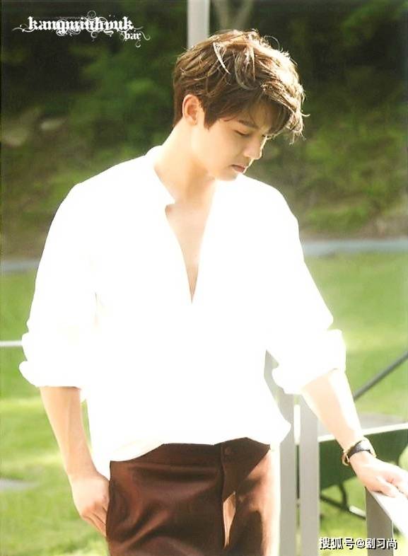 《you make me dance》主演:秋英宇,元亨勋首播:2021-2-26类型:爱情