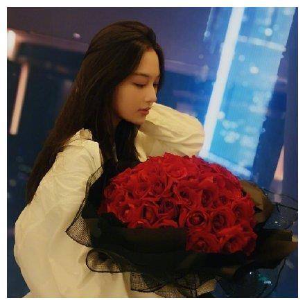 张馨予网购又被骗了 买消毒液却收到空瓶子 店铺还消失了 诈骗