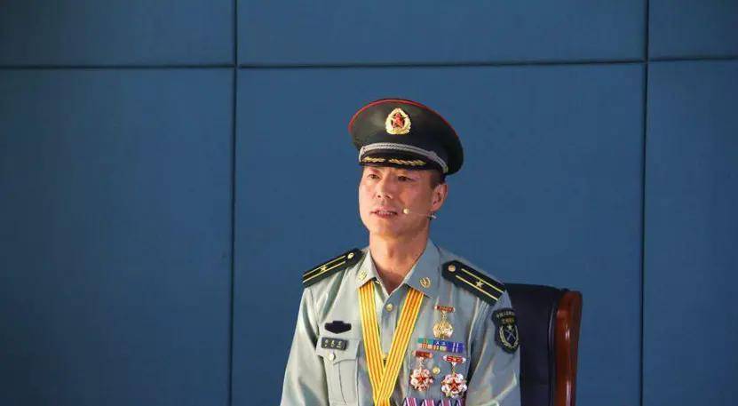 祁发宝:英雄团长坚守在阿里.