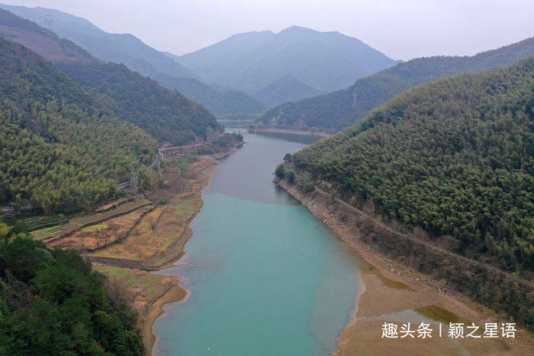 云旅游，在水一方，四季宜行