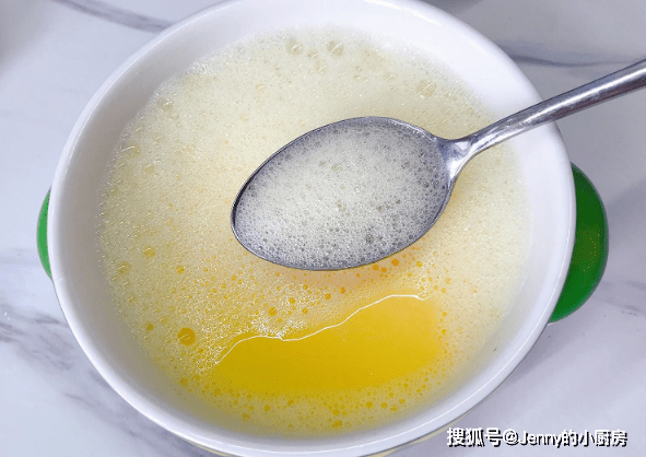 做鸡蛋羹需要几个蛋 d28bbd2655194961aa92ab804a7768c0.png