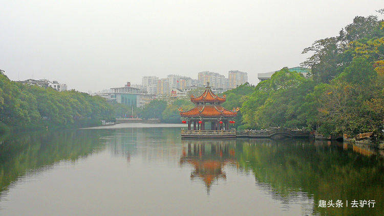 杭州人羡慕的一座西湖：鲜少被外地游客打扰，当地居民乐得逍遥