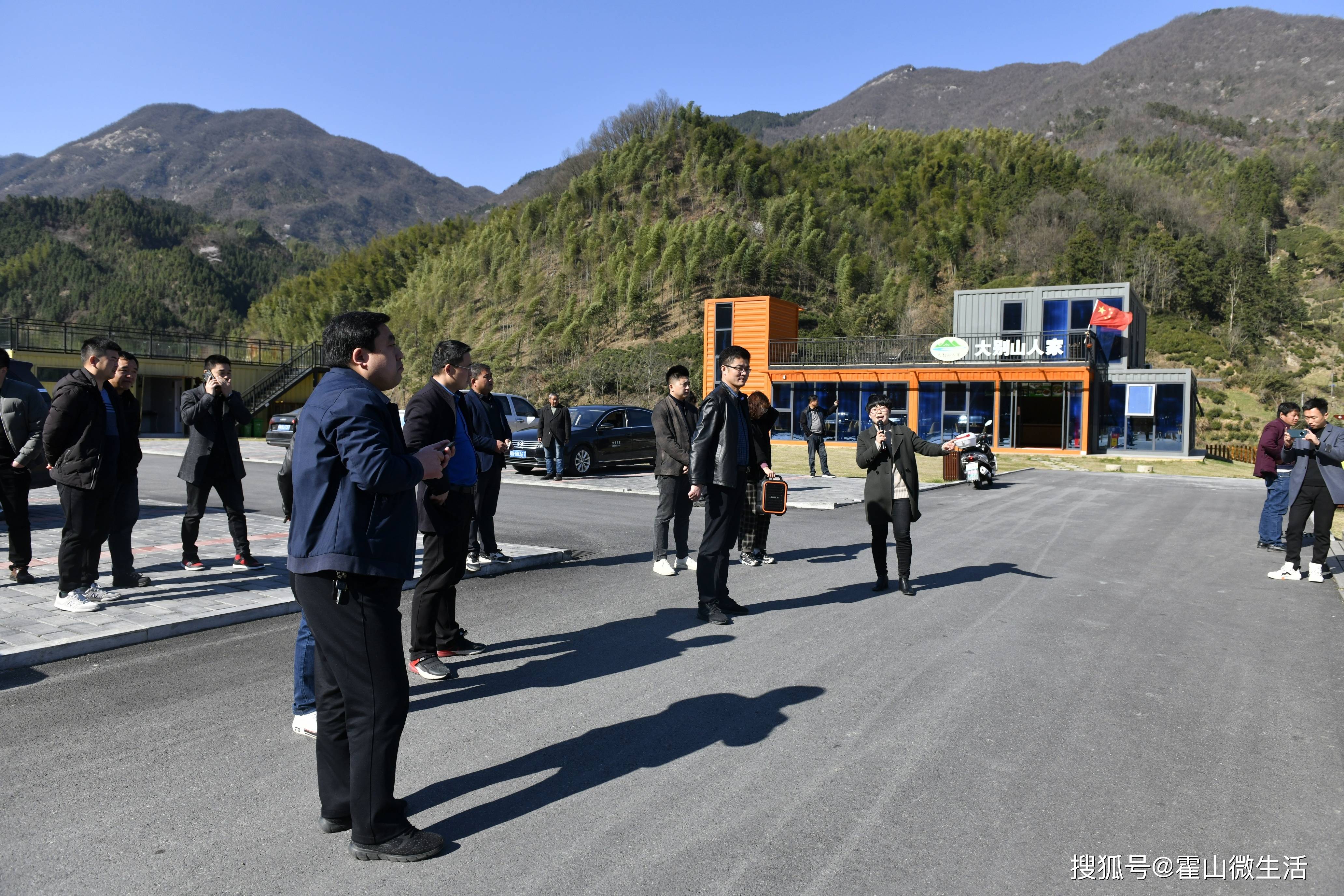 霍山县漫水河镇到比邻乡镇参观交流   全面提速乡村振兴