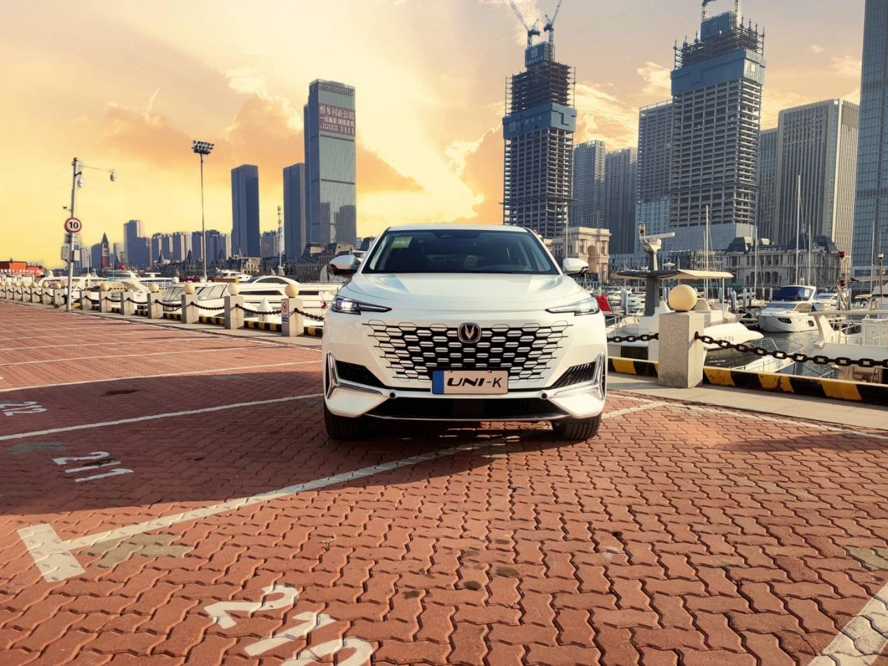"长安uni-k"现身街头 治愈"选车困难症"
