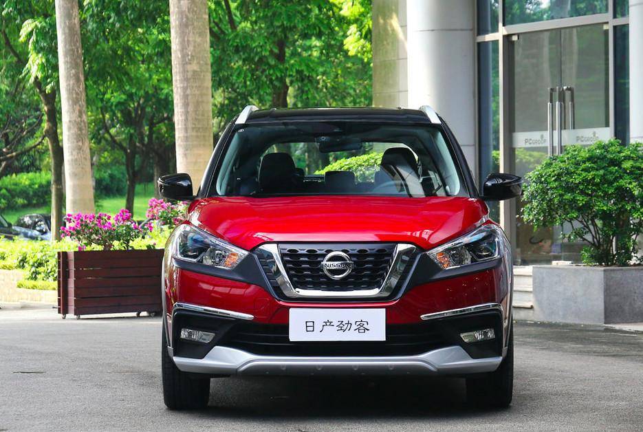 2021款东风日产劲客小型suv完美展现了年轻人想要的动感炫酷