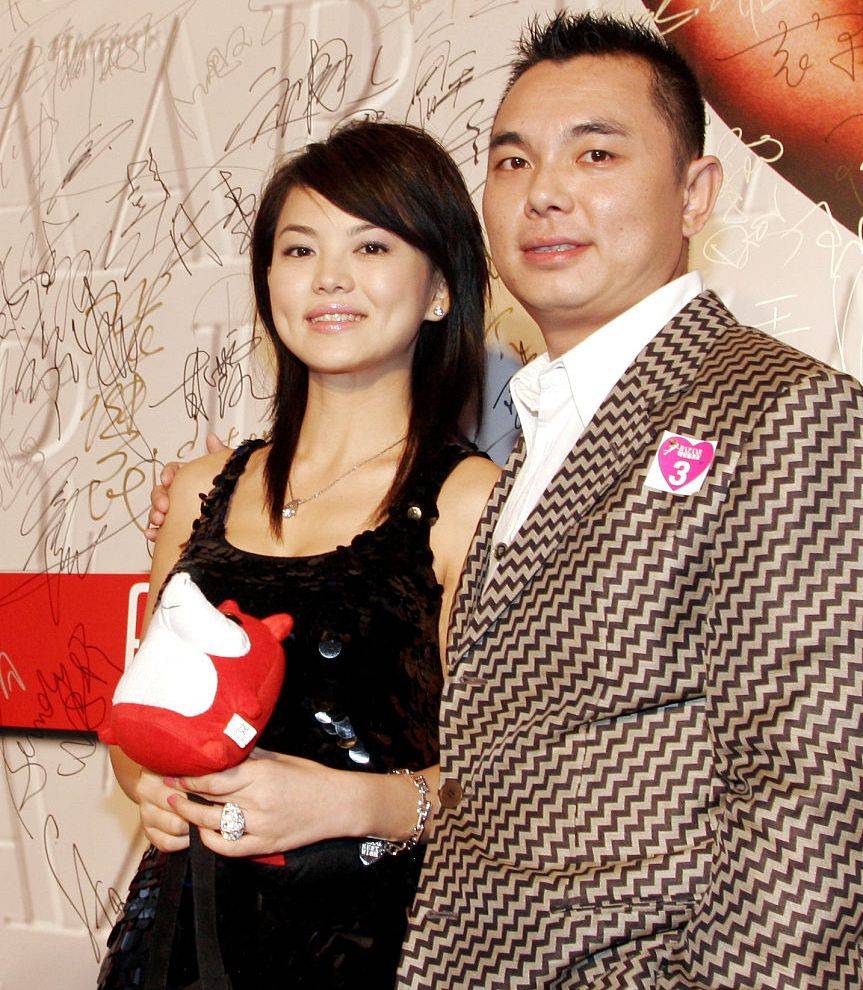"霸道总裁"猎艳记:女友个个都是美女,还都是大明星_李厚霖