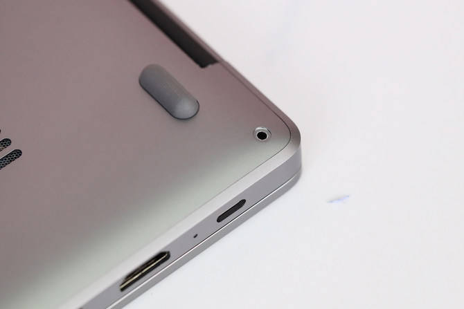 进行了|全新模具超视网膜全面屏 RedmiBook Pro 14评测