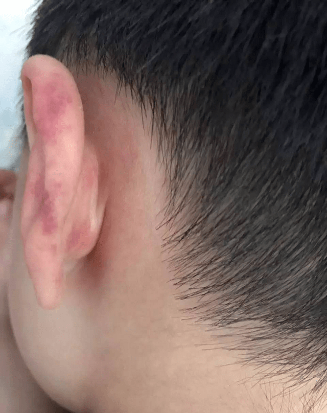 原创婆婆拧孙子耳朵宝妈心疼不已老人教养孩子到底有多难