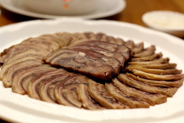 北京驴肉第一宴河间大厨北京做驴肉宴比驴肉火烧更受欢迎