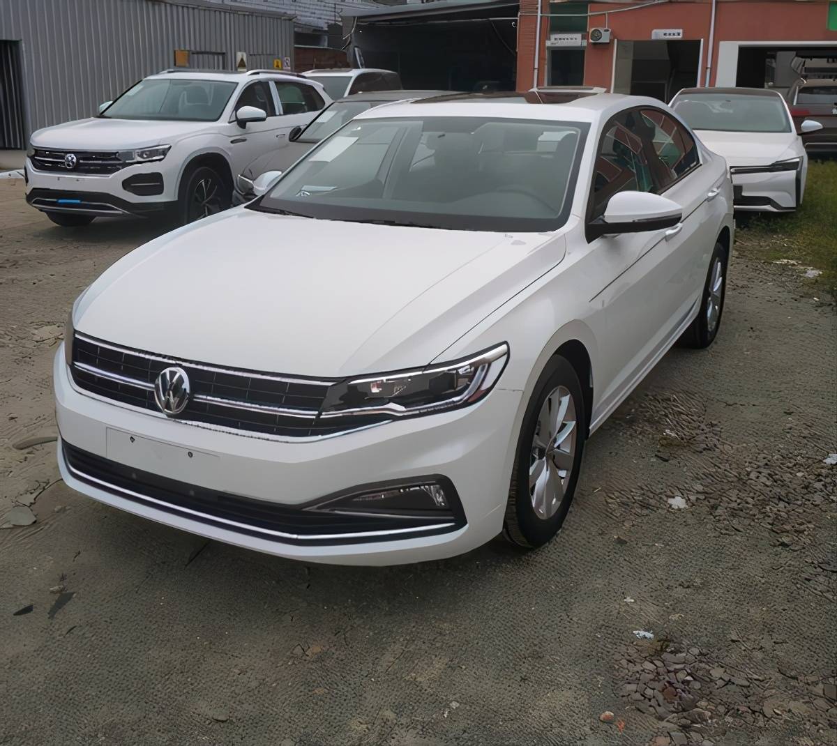 性价比突出大众宝来降至718万元2020年卖了32万辆