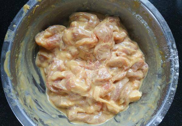 炒肉丝需要放粉吗 bf56005094d94dd5a65f1279db71f3b1.jpeg