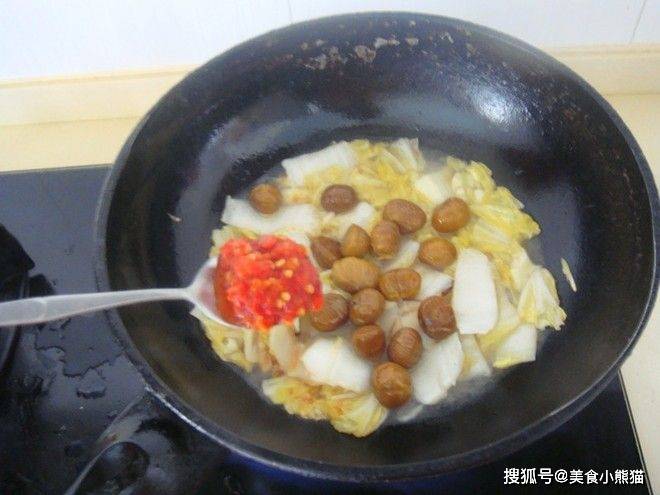 烧什么汤泡米饭好吃呢 0c44c7824b6e4d1885989e3a0301eb35.jpeg