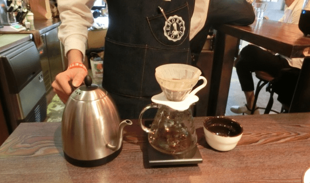 瑞幸比星巴克低级喝全家的都是异类10年咖啡爱好者现身说法