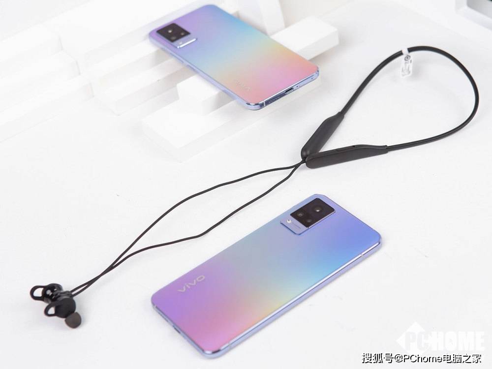 旗舰|印象拾光美若霓虹 5G轻薄自拍旗舰vivo S9图赏