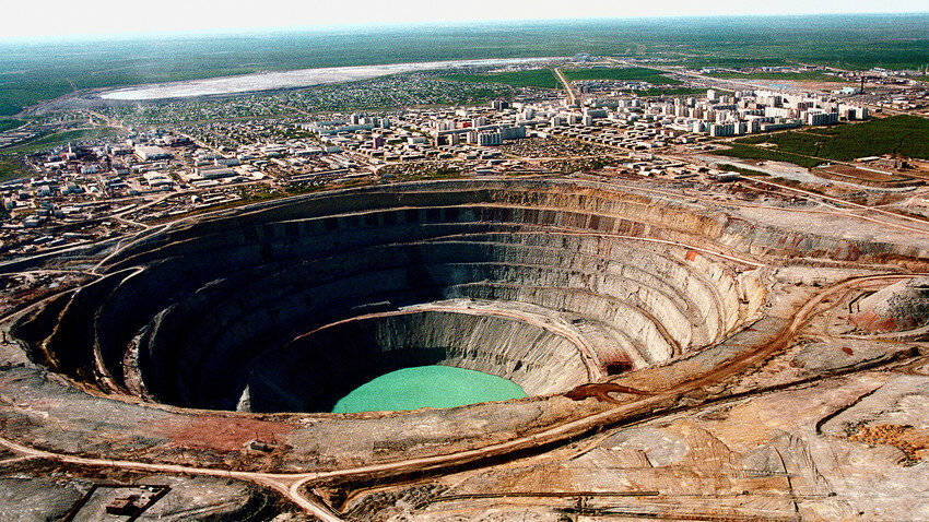 这个巨坑，俄罗斯人挖了50年！图什么？