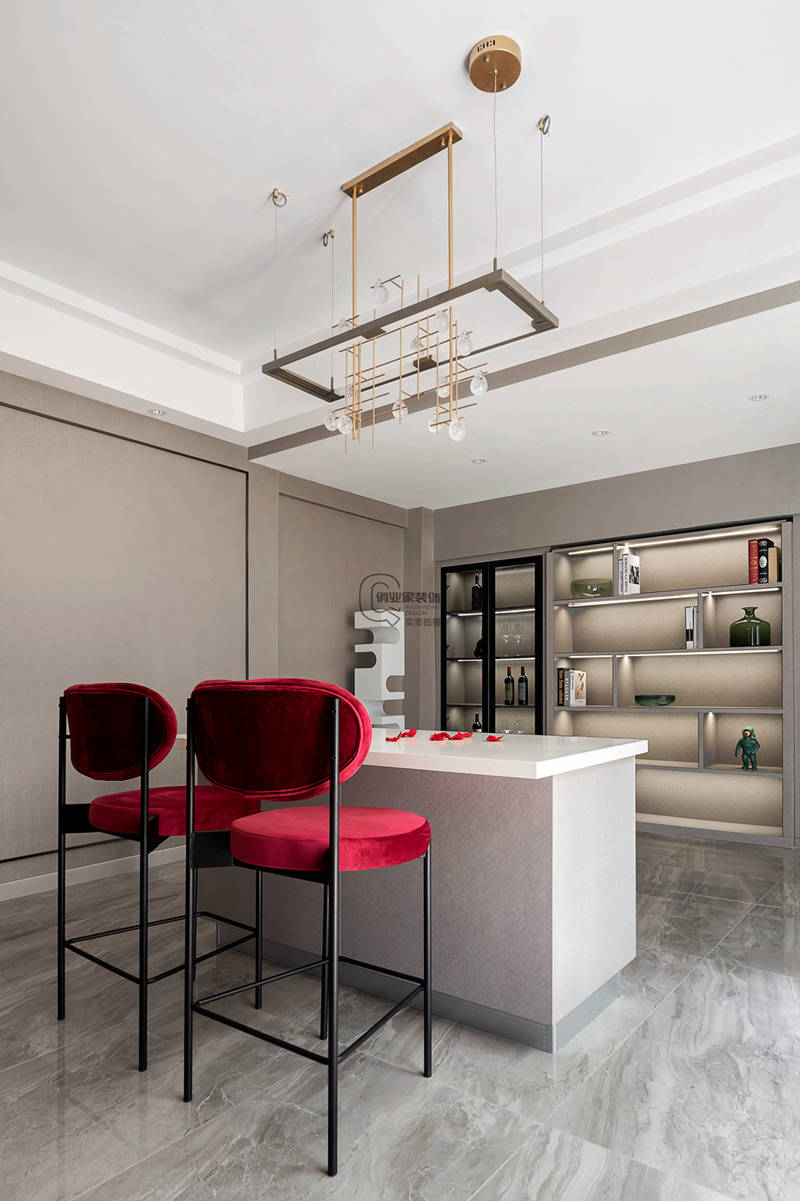 巴国龙庭266平米底跃现代混搭风格装修设计案例作品