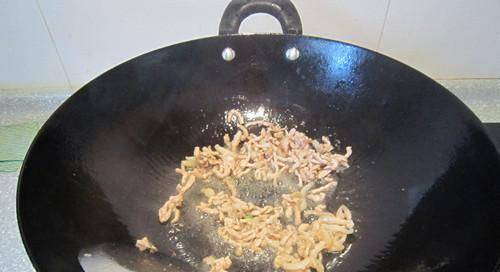 炒什么菜需要花椒爆香 3390a0d2270045e3b8a33883ef329671.jpeg