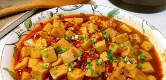 如何简单做一家人饭菜 b1688df8aeed4a55b6bfe94c399a8e3c.jpeg