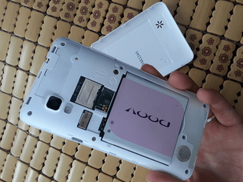 又一国产手机没落:曾是女性手机代名词,如今在拼多多沦为山寨机_朵唯