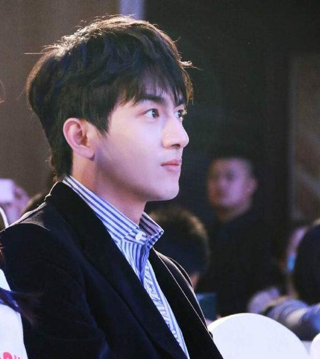 原创88年出生的5位当红男星个个颜值非凡像90后罗云熙朱一龙上榜