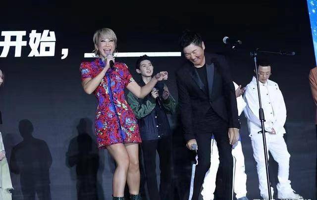 李玟多大年龄了 64d58fb9d7bf46fa860c5ce9aa36f664.jpeg