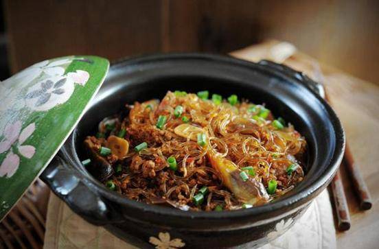 肉末粉丝煲砂锅 bf84183671d04a20b9ca73f3ad804c7d.jpeg
