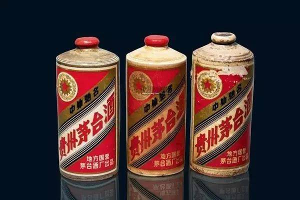 1956年 土陶瓶茅台酒 单瓶184万元