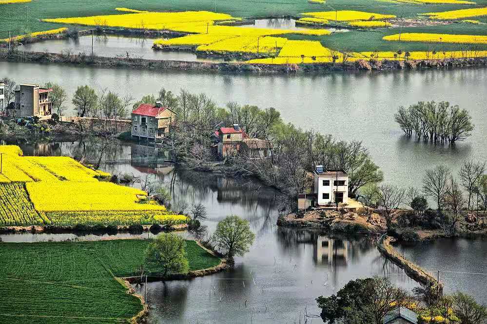 安徽芜湖繁昌区摄协春摄响水涧