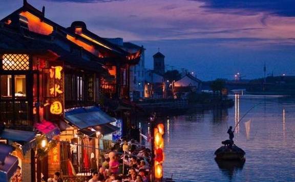 上海的“威尼斯”，九条老街依水旁河，千余栋民宅临河而建