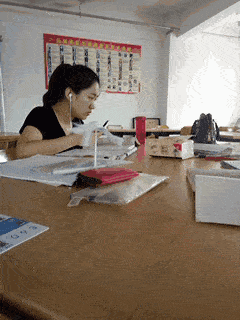 原创
每日一笑:大叔真是人生大赢家啊,开摩的都有这么好的福气呢