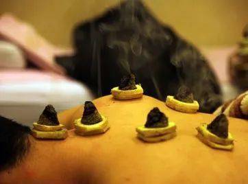 男人也会湿气重艾灸调理帮你排湿