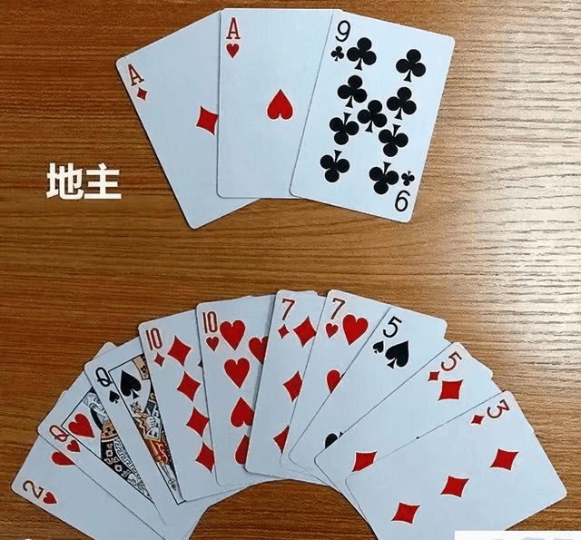 原创
每日一笑:妹子就别在这秀恩爱了,旁边的大爷是一脸的不屑啊