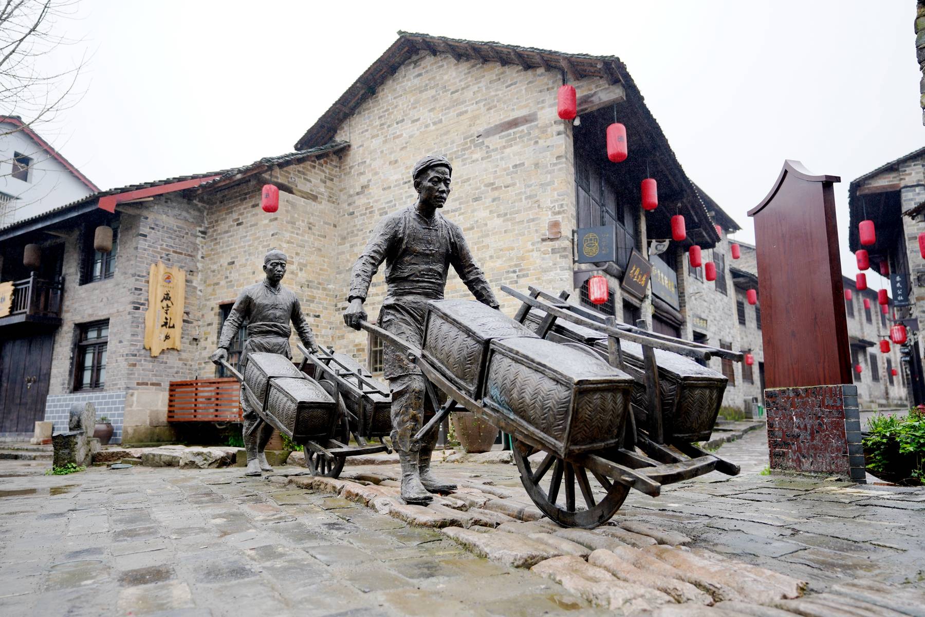 咸宁赤壁：青砖茶香越千年，一带一路春又见