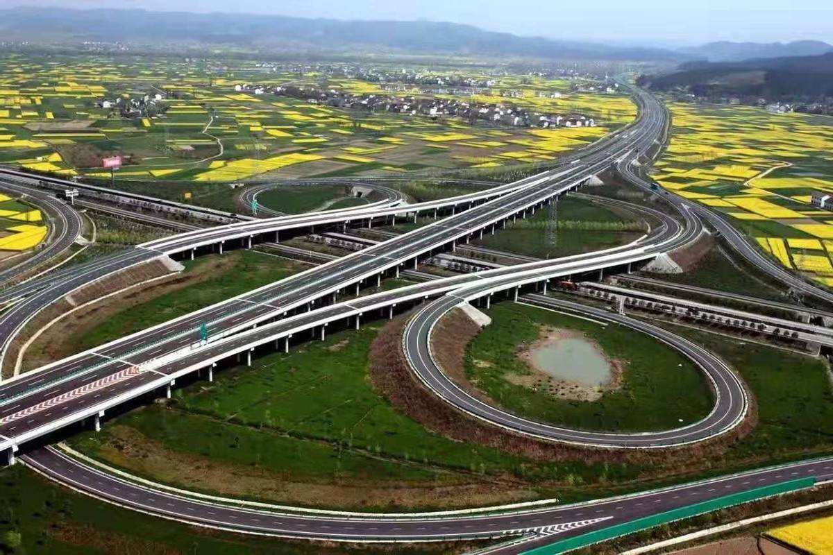 永和三年(138年),日南郡(今越南中部地区,东汉时现