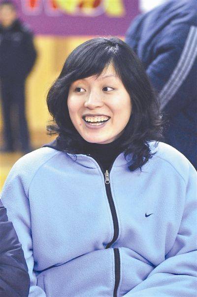 现在女儿8岁了,但是拥有1米6的身高,可见未来姚沁蕾能长到多高!