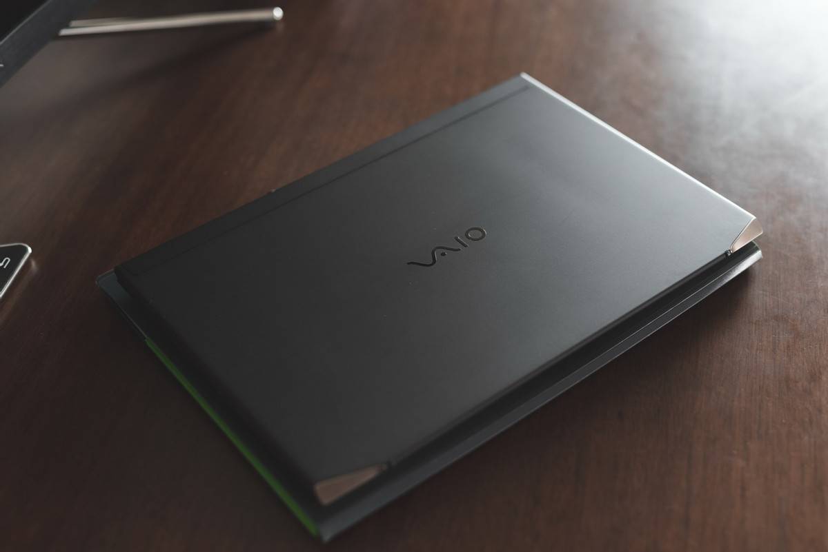 售价26888元起的旗舰笔记本vaioz2021版