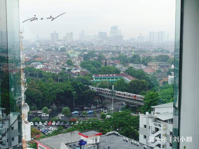 东南亚地区“第一大城市”，人口超3000万，发展水平却不尽如人意