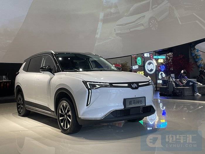 首款实现无人驾驶量产车型,威马w6静态实拍体验_搜狐汽车_搜狐网
