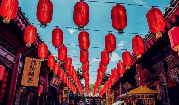 中国四个消费最低的旅游城市，美食众多物价低，太适合旅游了
